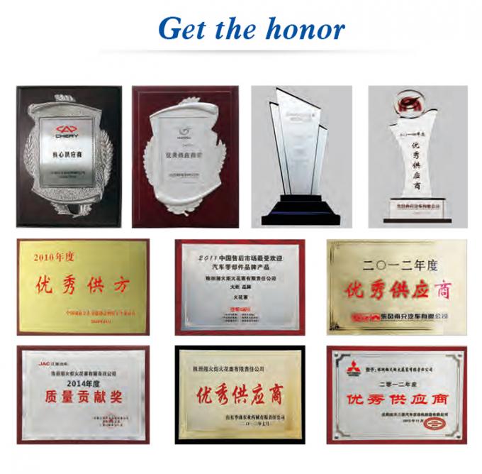 Diesel Engine Oil Filter , Heavy Truck Oil Filter Replacement Iron Material