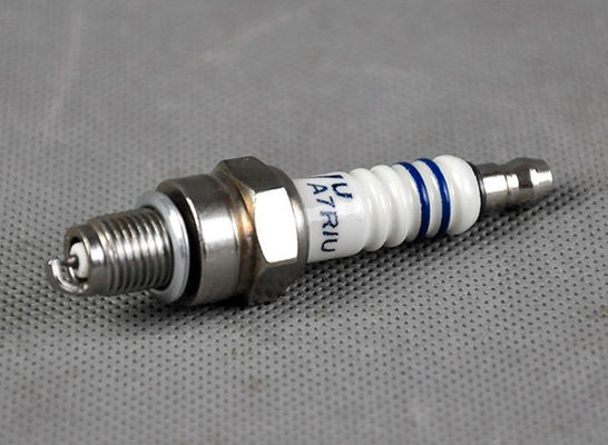 Motorcycle spark plug has iridium gold and ordinary spark plug, which is better than NGK Bosch