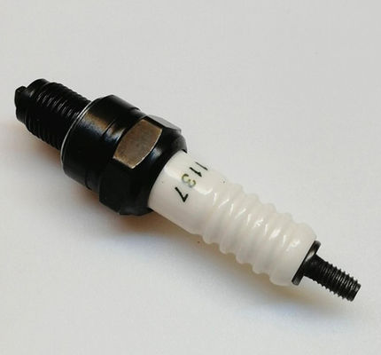 Motorcycle spark plug has iridium gold and ordinary spark plug, which is better than NGK Bosch