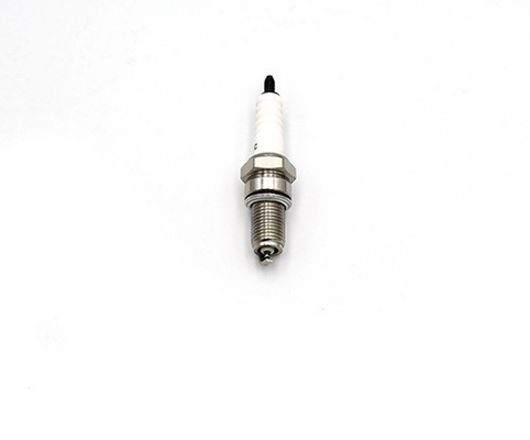 Buy Motor Auto Spark Plug D8RTC High Performance Corrosion Resistance online manufacture