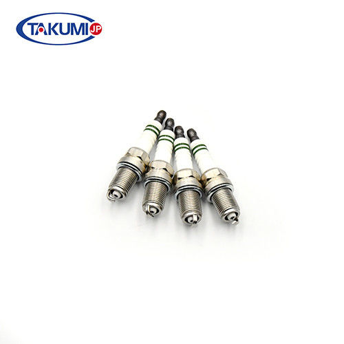 Copper Core Auto Spark Plugs Nickel Alloy Electrode 0.8mm Gap For LAND CRUISER