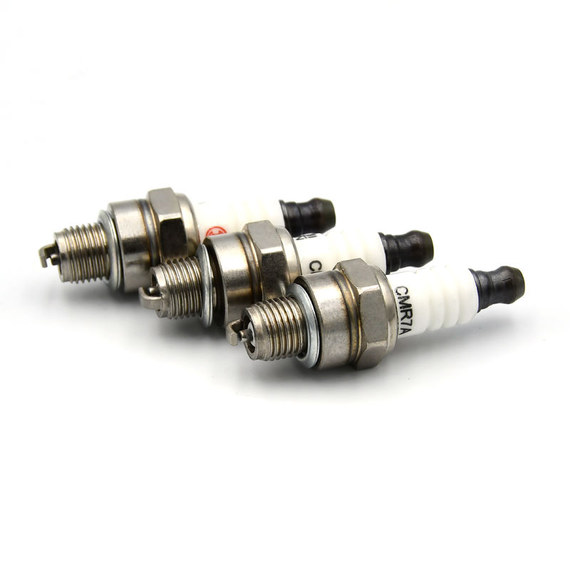 Small Engine Spark Plug Excellent Performance CMR7A Original Factory