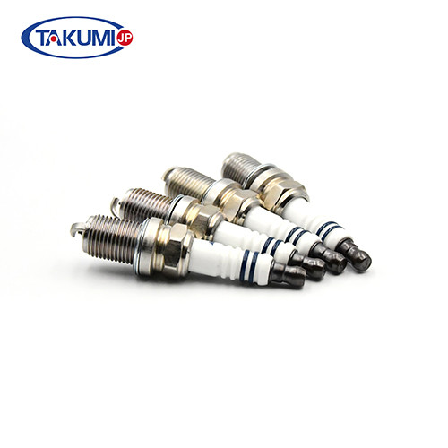 0.8mm Gap Auto Spark Plugs Platinum Electrode Anti Corrosion Fit Toyota
