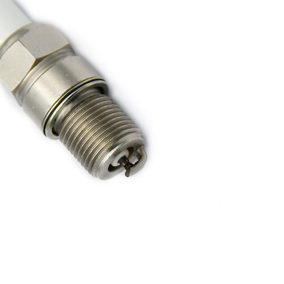 R5GL12-77 Spark Plug M18x1.5 Thread 20.6mm Reach Iridium Electrode